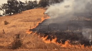 Time-lapse shows spread of Glass Fire in Calistoga, California
