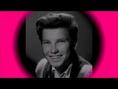 I'm Gonna Knock On Your Door EDDIE HODGES (with lyrics)