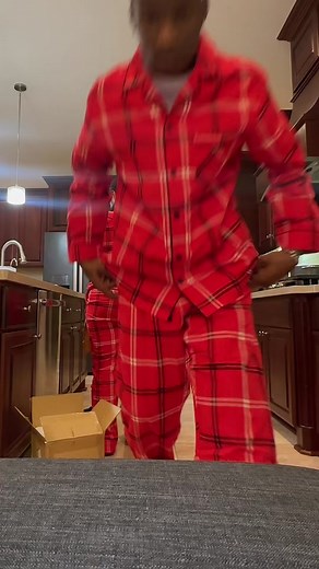 we making li cookies and stuff 🤣 #fyp