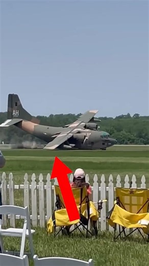 This C-123 was seconds away from disaster!