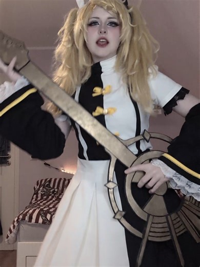 Proudly Presenting My Selfmade Vocaloid Cosplay
