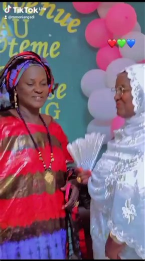 Vidéos de Mme Niang (@mmeniangadi) avec son original - Ségn Xadim Sogue