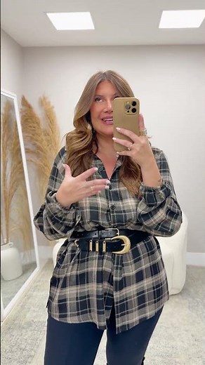 Plus Size Checkered Shirt + Tulle: The Most Stylish Fashion Mix of the Season