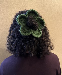Crochet Flower Scrunchie - Etsy Australia