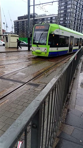 London Trams Tram arriving at East Croydon 7/2/26