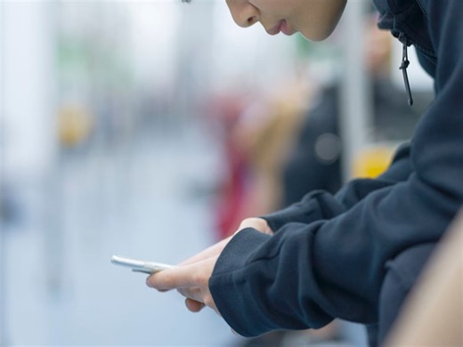 オンラインゲームやスマホは本当に脳に悪いのか？ 依存の誤解と脳科学的に見る本当のリスク [脳科学・脳の健康] All About