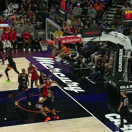 31K views · 170 reactions | WATCH OUT! AT TO MACK TRUCK COMING THROUGH  | Phoenix Mercury | Facebook