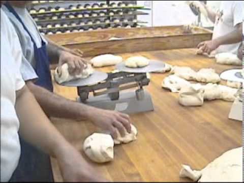 Cuban Bread Video from Mauricio Faedo's Bakery Tampa Florida USA