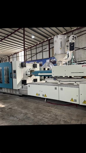 LK (Lekin) POTENZA-II PT560 (560-ton clamping force) mold size : 860mm , screw :85mm , production in 2022 injection molding machine contact me 8615914218499 #injection #machine #injectionmoldingmachine #injectionmouldingmachine #injectionmachine