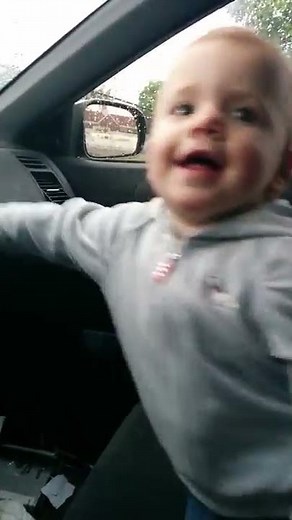 Metal baby loves Megadeth