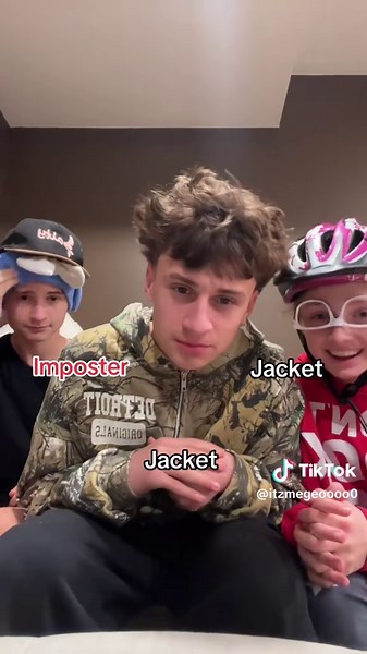 This is so funny 😂#imposter #fyp | yellow jacket