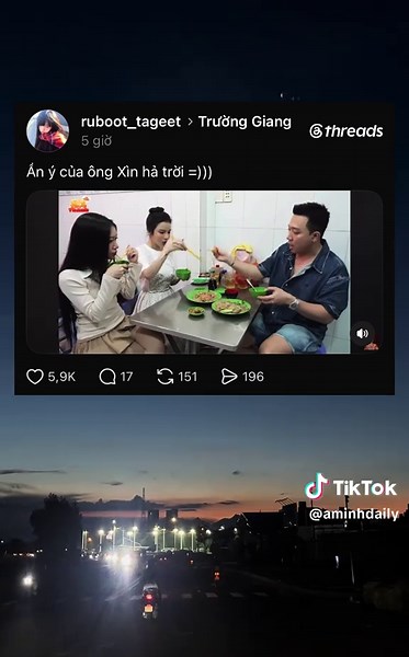 A Xìn Tiên Tri? Khoảnh Khắc Trường Giang & Ly Ly Gây Sốt Mạng Xã Hội