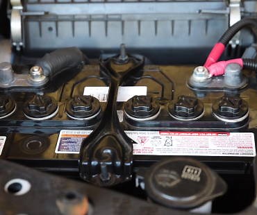 Basics to Voltage Sensitive Relay & DC Chargers