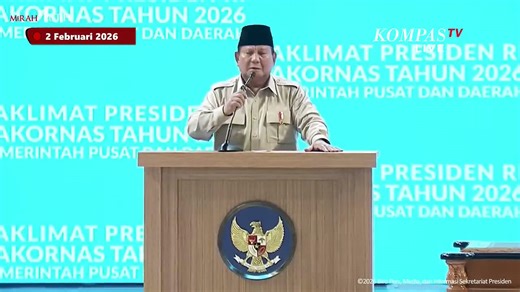 Prabowo minta kepala daerah spanduk iklan di jalan segera ditertibkan