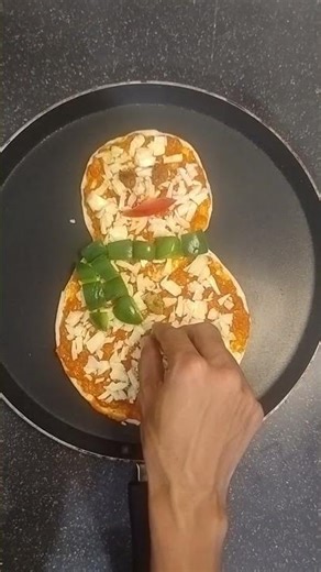 Christmas Special Snowman Pizza Recipe ⛄ Easy & Fun Holiday Pizza | TasteBuddyz