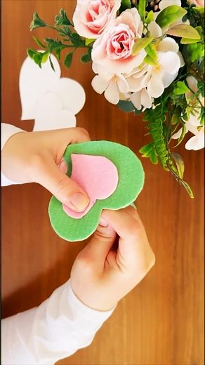 [DIY] Simple Sew Felt Heart Keychain – Easy & Cute! 💚🩷#feltcrafts