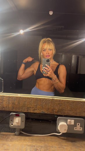 💪💪💪 #strong #strengthtraining #bodybuilding #flex #biceps #armday