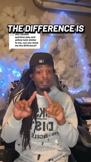 Ronnie McKenzie on Instagram: "Good question, “yellow” & “play” are literally identical. #yellow #play #signlanguage #americansignlanguage #reels"