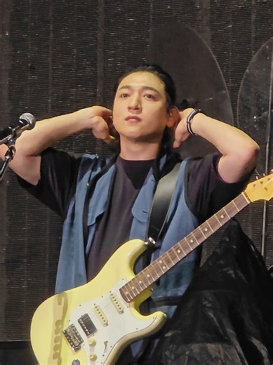 Sungjin's Performance of Cant Take My Eyes Off You