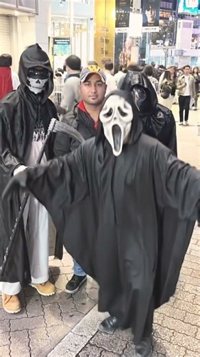 📍 Halloween Night in Japan 🇯🇵 | Shibuya 2025 Crazy Street Party #halloween2025 #halloween .