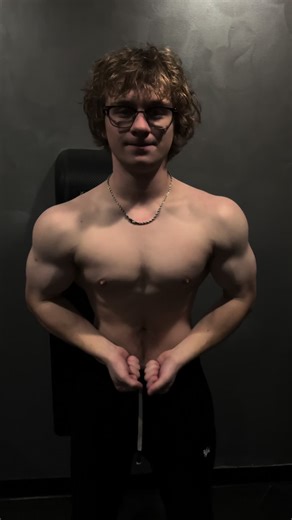 Standing Dumbbell Curl Techniques for Muscle Growth