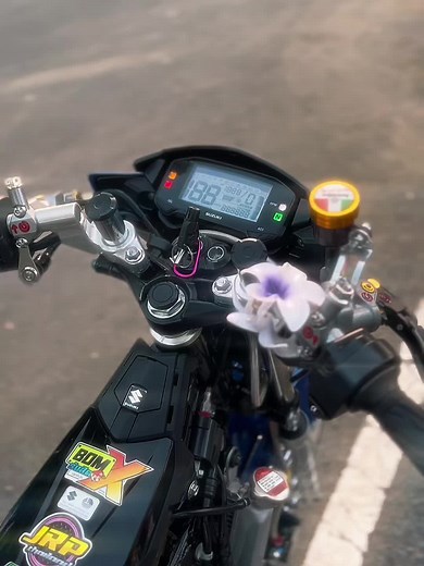 Raider 150 Fi Montage: Stunning Highlights and Features