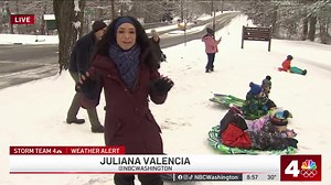 Who's going sledding today? 🙋🏾‍♀️ After a two-year snow drought, the D.C. area finally gets to go sledding again! 🛷 @julianaevalencia is getting her snow legs -- how about you? #maryland #montgomerycounty #sledding #snowday