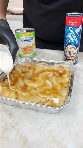 Easy Cinnamon Roll Apple Pie