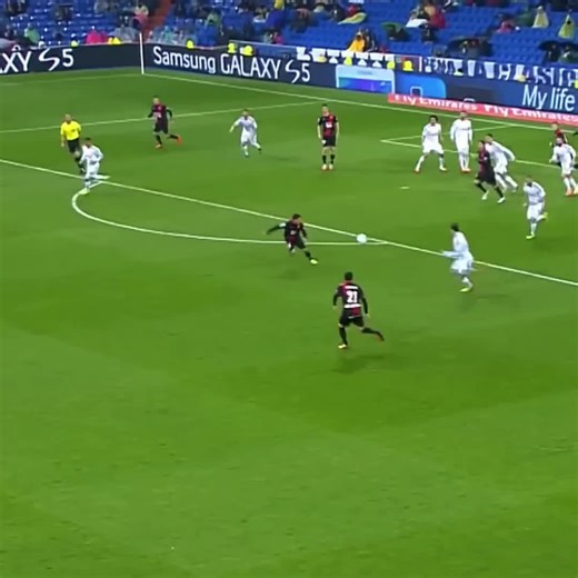 When Speed Becomes History in Football