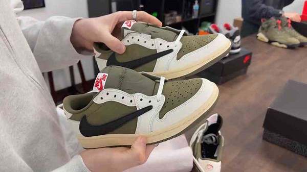 Exposing StockX: The Fake Sneaker Experiment