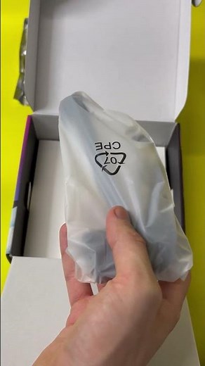 Govee Dreamview T1 Unboxing at JB Hi-Fi