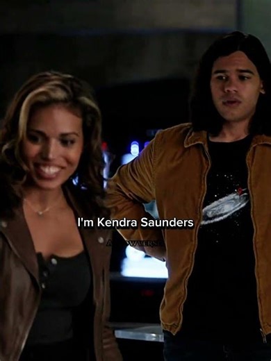 Barry and Cisco ask Team Arrow for help #shorts