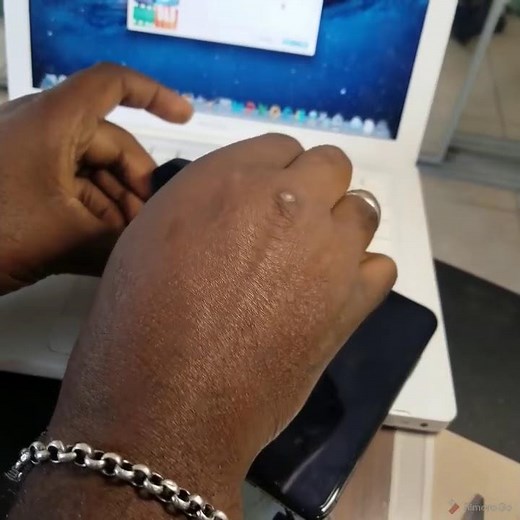 How to Fix Skullcandy left and right not pairing