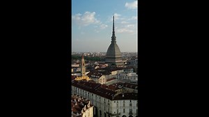 Turin vue d'en haut : des vues époustouflantes depuis un drone sur un pays des merveilles baroque.