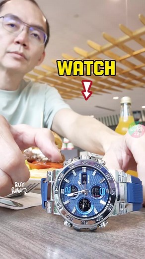 🇸🇬 the world rushing by #watches #timelapse #time #lunch #burger #sgfoodie #singapore #createtowin #weeklywedrush lige foxbox sports watch sosolomon22