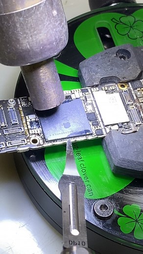 244 reactions · 12 comments | #IPHONE XR #CPU | Zeeshan Ahmed | Facebook