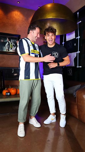 Exploring Tricks at N10 Los Angeles Restaurant with Alessandro Del Piero