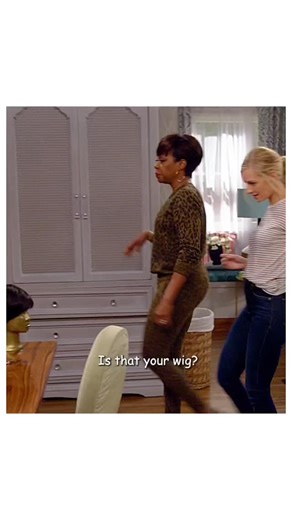 cinematic_.USA on Instagram: "THE NEIGHBORHOOD Different cultures, one street, endless laughs 🏡😂 When neighbors become family and every episode hits with humor + heart. If you love light comedy with real-life vibes, this one’s a must-watch. Trust me, give it a chance and enjoy the chaos 👀✨ Go watch it and thank me later! #TheNeighborhood #SitcomVibes #FeelGoodShow #ComedySeries #WatchTonight"