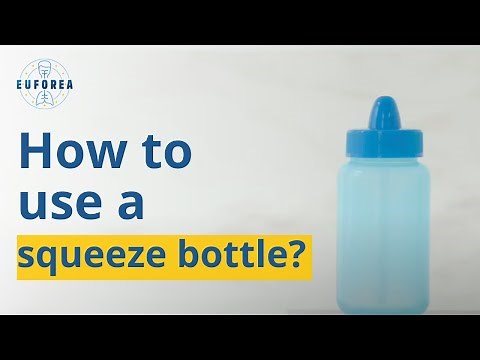 How to correctly perform a nasal rinse with a squeeze bottle?