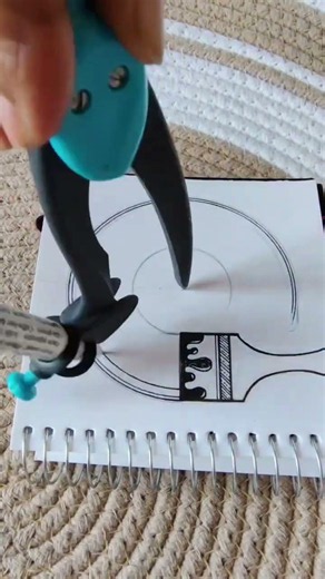 Cute Mandala Magic | Simple & Satisfying Art Tutorial #menorahcreatif #menorahsketchbook #ytshorts