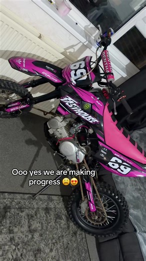 Custom MX Graphics: Elevating Bike Enthusiasts' Experience