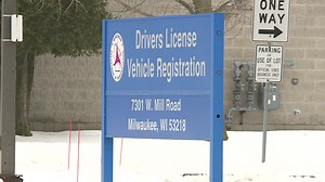 CBS 58 Investigates: Reports of problems at the DMV continue