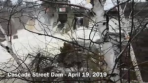 The water is really flowing in #ParrySound today! Click the link below for your full weekend forecast - looks like it’ll be a soggy one. https://www.parrysound.com/pages/weather/ | Parry Sound North Star