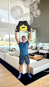 🚨 The Stealth Go System 🚨 The greatest neurohack full-body workout in under 3 minutes a day. You’re going to see this on my page almost every day because it’s my baby. My invention. I developed it in 2017, launched it on Kickstarter, and raised nearly $400,000. More day-one traction than Peloton in 2015. Why? Because it works. Because people believed in it. Because I built it to destroy excuses. 👉 The most effective core move on earth? The plank. So effective, the U.S. military dropped sit-up