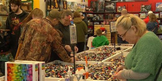 Springfield’s Bricks & Minifigs Lego store holds opening of new expansion; claims title of largest store in the franchise