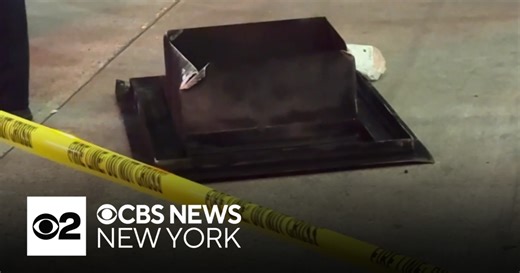 2 women hurt when Manhattan vent explodes