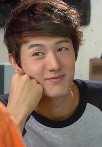 Cool Guys, Hot Ramen S01:E05 - Episode 5