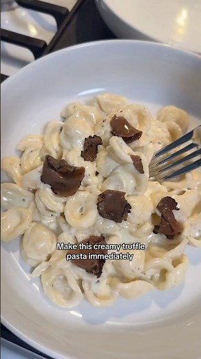 Easiest creamy truffle pasta!!!