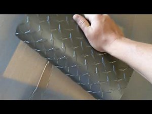 Testing the durability of spray painting aluminum diamond plate sheets
