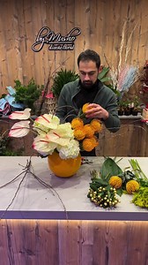 578K views · 20K reactions |  Elevate your space with the magic of flowers!  Watch master florist By Musho craft a stunning NY arrangement featuring Lybra Anthurium and nutans.  Let the vibrant blooms light up your year ahead! ✨ #FloralMagic #NewYearBlooms #FlowerArtThese #florist #anthuriums | Master Florist | Facebook